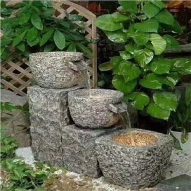 Niaj hnub nimno Pob Zeb Fountain